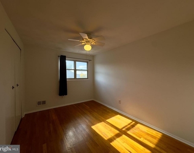 5676 Utrecht Road - Photo Thumbnail 4
