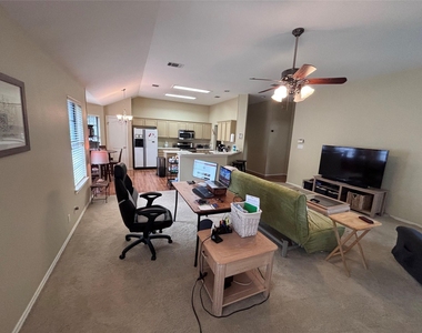 1316 Mesquite Rd - Photo Thumbnail 14