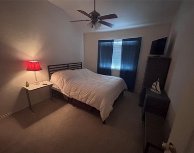 1316 Mesquite Rd - Photo Thumbnail 1