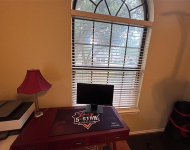1316 Mesquite Rd - Photo Thumbnail 19