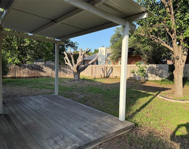 1316 Mesquite Rd - Photo Thumbnail 23