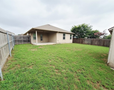 325 Comal Run - Photo Thumbnail 31