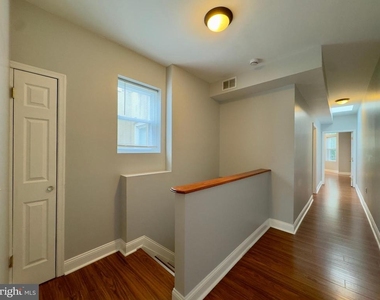 816 W 37th Street - Photo Thumbnail 18