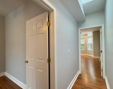 816 W 37th Street - Photo Thumbnail 19