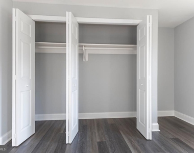 4711 Navarro Avenue - Photo Thumbnail 20