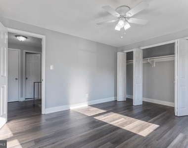 4711 Navarro Avenue - Photo Thumbnail 16
