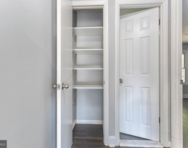 4711 Navarro Avenue - Photo Thumbnail 17