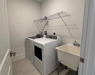 2506 W Peninsula Drive - Photo Thumbnail 8