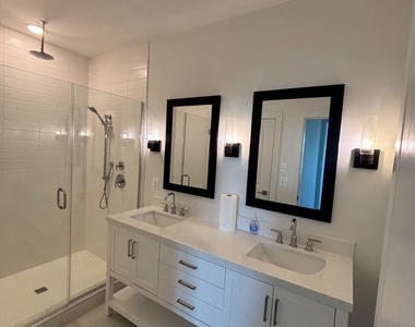 2506 W Peninsula Drive - Photo Thumbnail 9