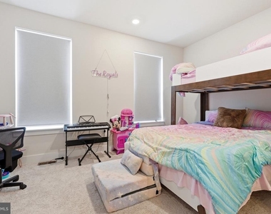 153 Locke St - Photo Thumbnail 26