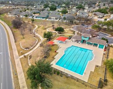 1701 Logan Dr - Photo Thumbnail 23