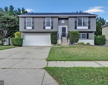 350 Long Meadow Way - Photo Thumbnail 1
