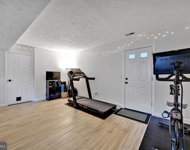 350 Long Meadow Way - Photo Thumbnail 22