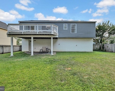 350 Long Meadow Way - Photo Thumbnail 24