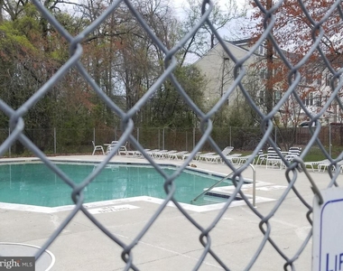 1117 Castle Harbour Way - Photo Thumbnail 38