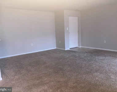 1117 Castle Harbour Way - Photo Thumbnail 31