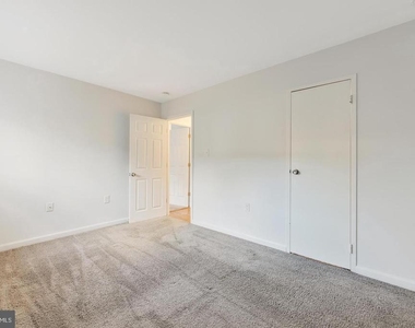 350 Gatewater Court - Photo Thumbnail 19