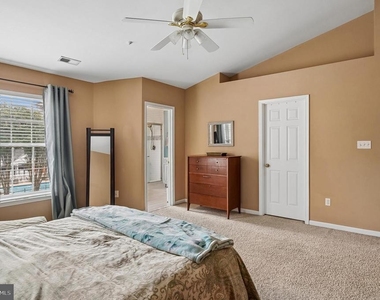 3836 Glebe Meadow Way - Photo Thumbnail 18