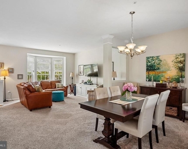 3836 Glebe Meadow Way - Photo Thumbnail 6