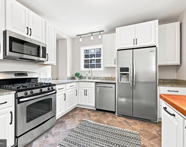 1810 Mt Salem Lane - Photo Thumbnail 4