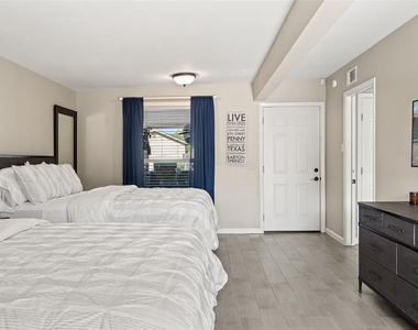 35 Presidio Rd - Photo Thumbnail 17