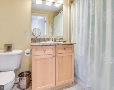 777 7th Street Nw - Photo Thumbnail 25
