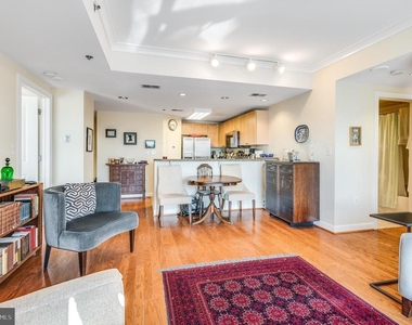 777 7th Street Nw - Photo Thumbnail 9