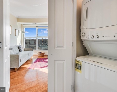 777 7th Street Nw - Photo Thumbnail 18