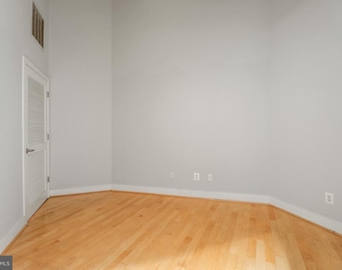 1701 Kalorama Road Nw - Photo Thumbnail 4