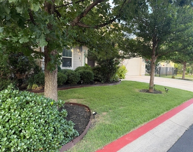 14710 Stillman Bnd - Photo Thumbnail 7