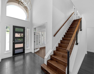 414 New Lido Dr - Photo Thumbnail 2