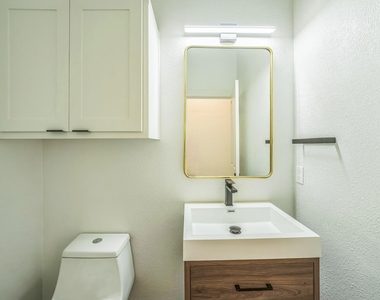 414 New Lido Dr - Photo Thumbnail 24