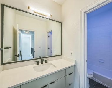 414 New Lido Dr - Photo Thumbnail 23