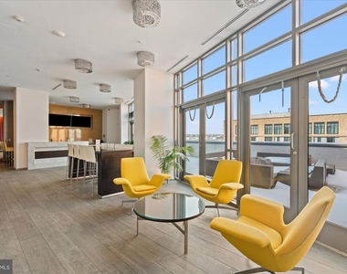 460 New York Ave Nw - Photo Thumbnail 25