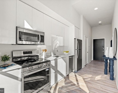 460 New York Ave Nw - Photo Thumbnail 7