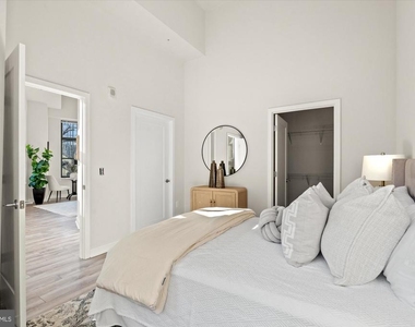 460 New York Ave Nw - Photo Thumbnail 18