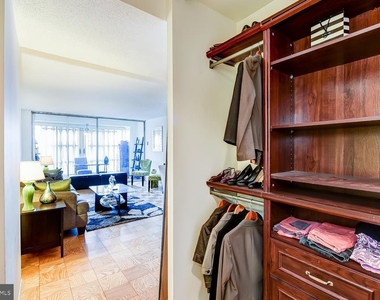 1311 Delaware Avenue Sw - Photo Thumbnail 13