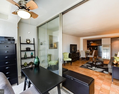 1311 Delaware Avenue Sw - Photo Thumbnail 10