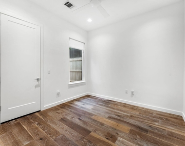 3812 Wadford St - Photo Thumbnail 11