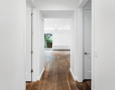 3812 Wadford St - Photo Thumbnail 8