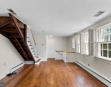 3341 Dent Place Nw - Photo Thumbnail 17