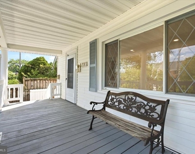 3013 5th Street Se - Photo Thumbnail 5