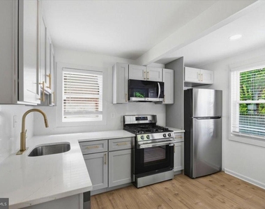 3013 5th Street Se - Photo Thumbnail 14