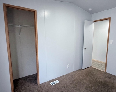 116 Guadalupe St - Photo Thumbnail 15