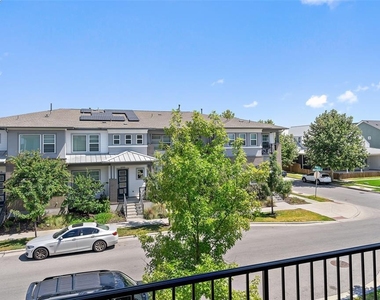 2211 Robert Browning St - Photo Thumbnail 21