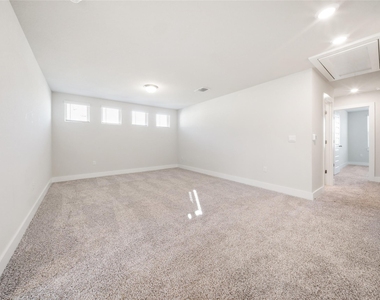 7507 Harmony Shoals Bnd - Photo Thumbnail 32