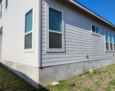 5303 Bruno St - Photo Thumbnail 28