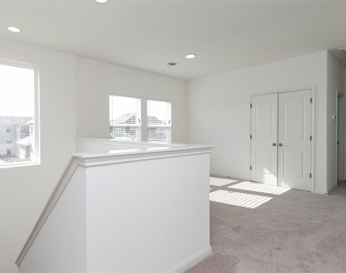 5303 Bruno St - Photo Thumbnail 20