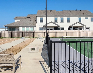 5303 Bruno St - Photo Thumbnail 35
