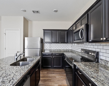 205 Athena Way - Photo Thumbnail 5